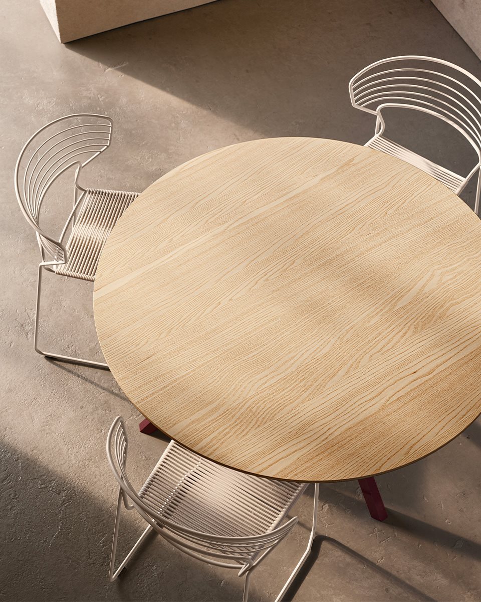 24115-DES-UCN-HEB-02-sc-v