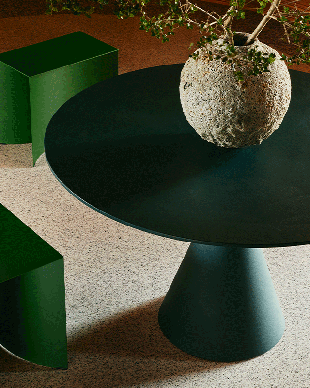 DESALTO_02TA_Clay_Bistrot_Preview_Hover