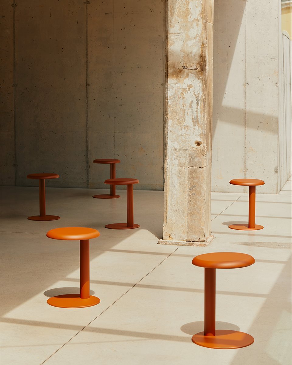 Desalto_Web_03SE_Strong_Stool_Low_03