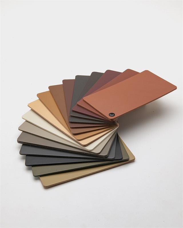 Desalto_Web_MeF_Leather_Preview