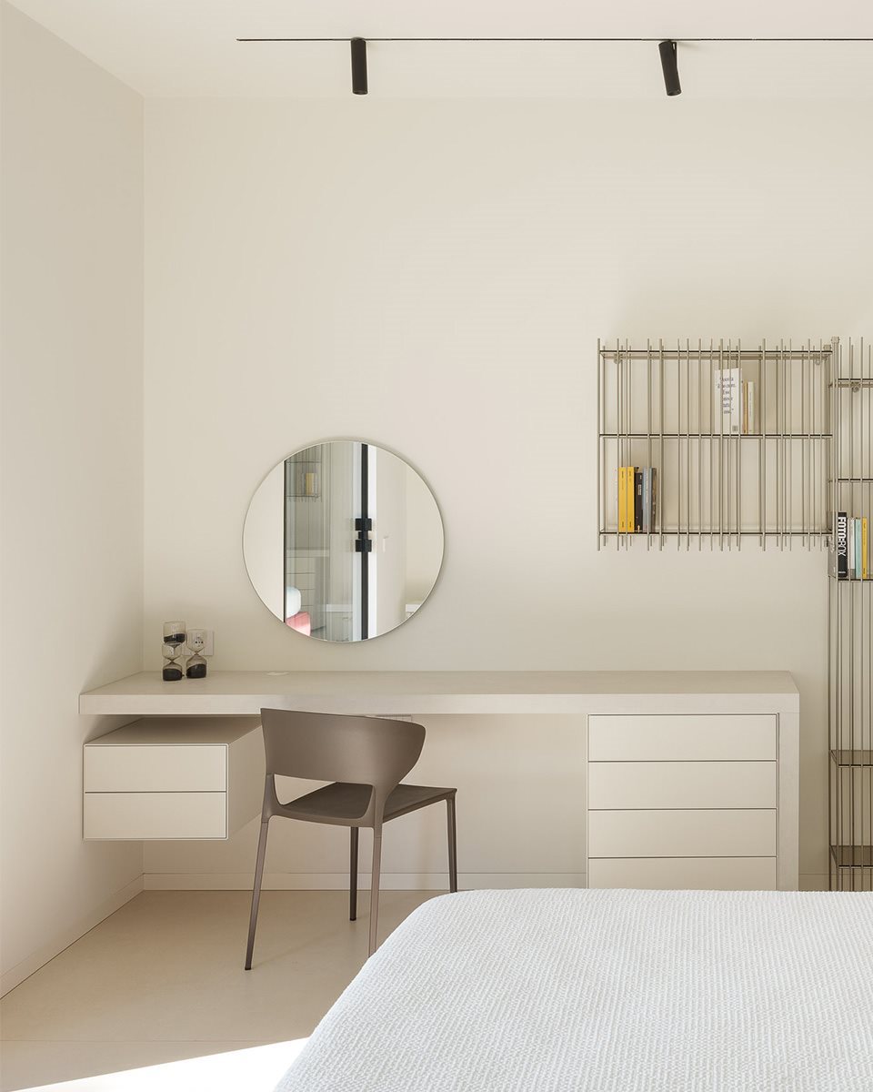 ad331902-e62a-4343-9595-f5b8d5fe008e